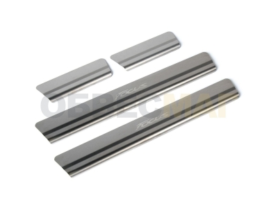 Накладки порогов Rival с надписью 4 штуки для Ford Focus 3 2015-2021